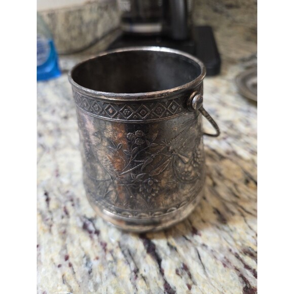 Vtg Middletown 525 White Metal w Handle Intricate Detail Dragon RARE FIND 4.5” - Picture 5 of 7